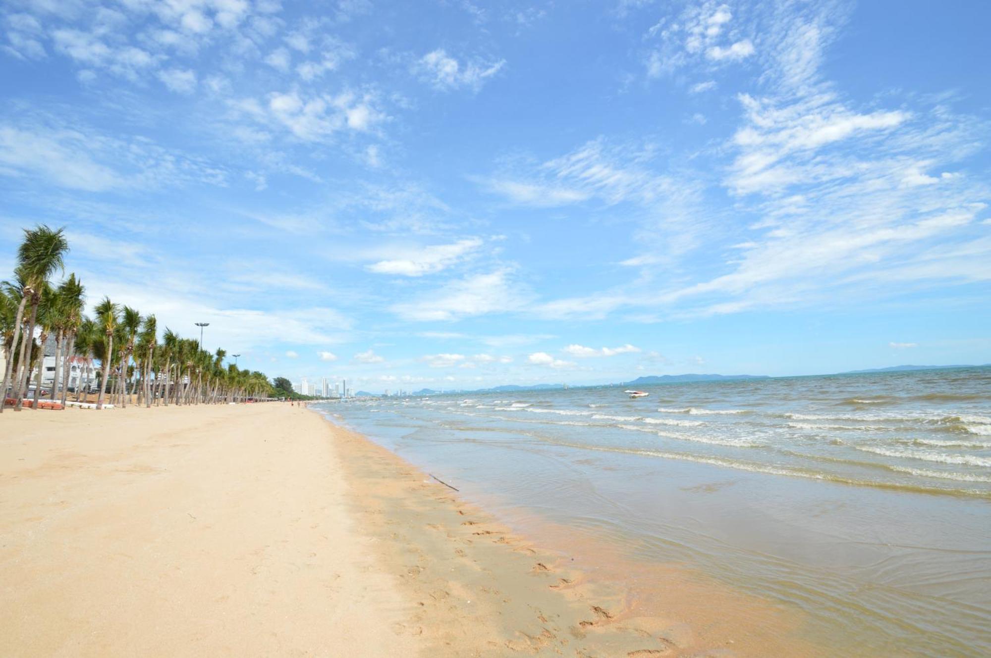 View Talay 5 Jomtien Beachfront Pattaya Eksteriør billede
