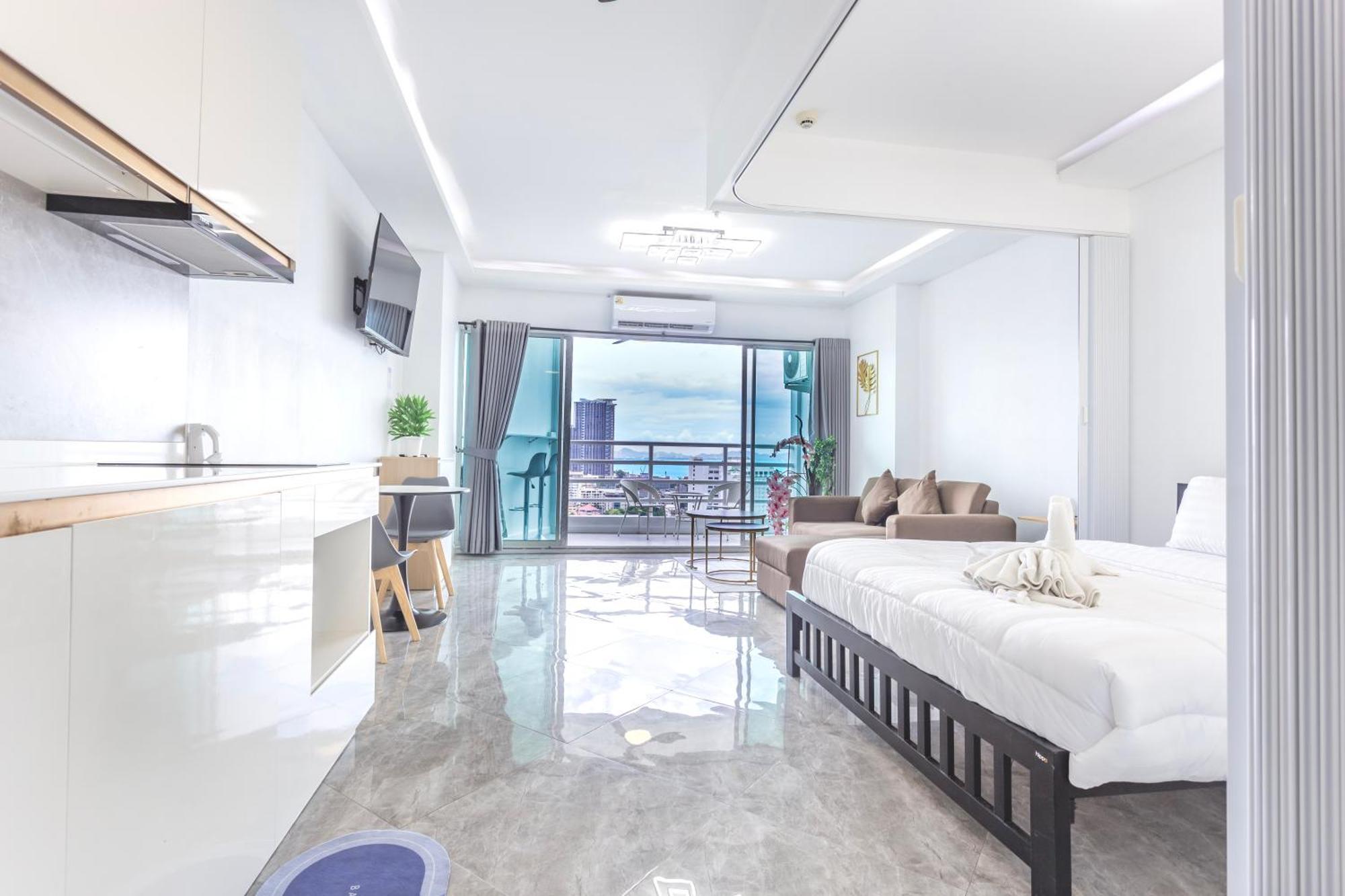 View Talay 5 Jomtien Beachfront Pattaya Eksteriør billede